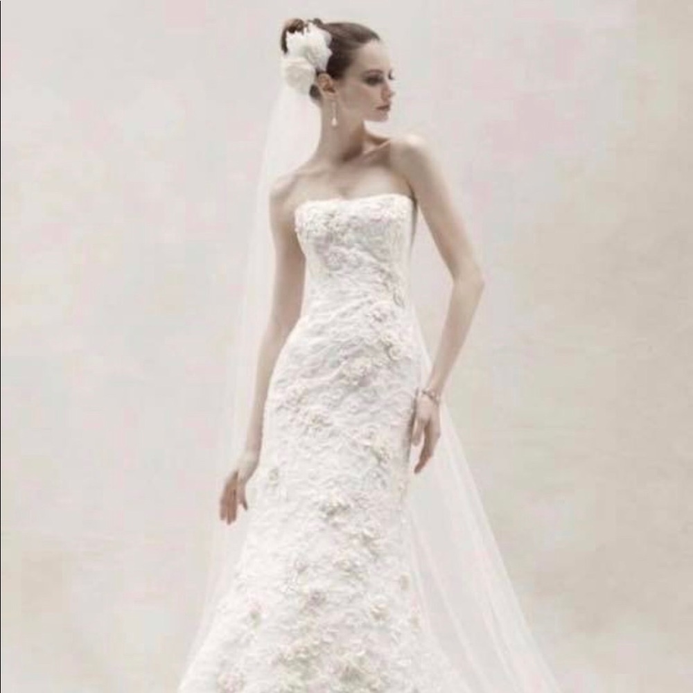 Wedding gown